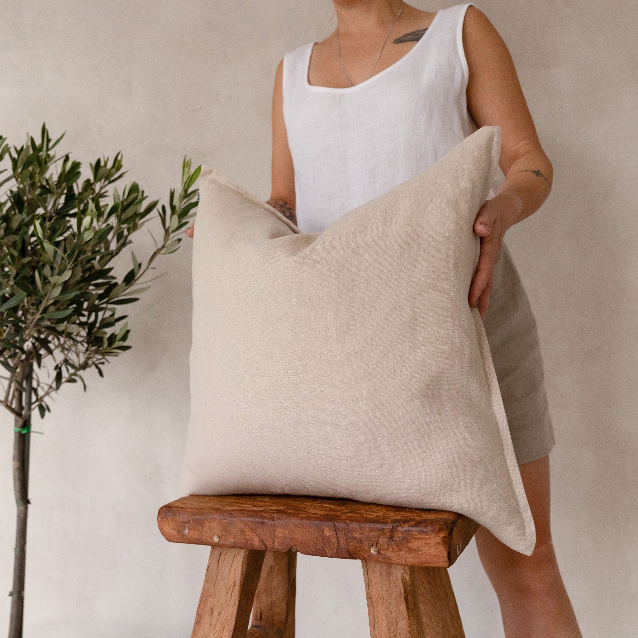 Linen pillow cover Oatmeal