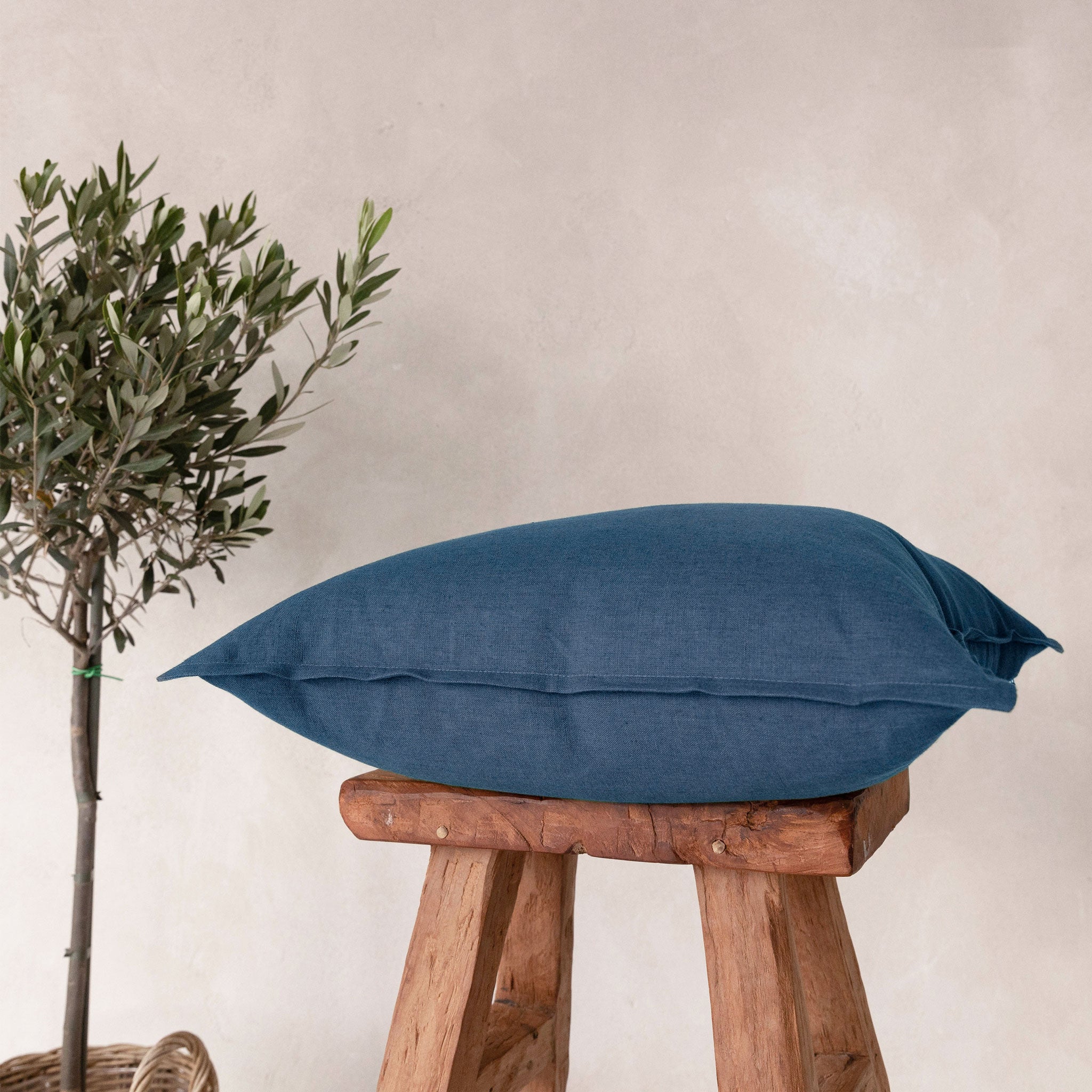 Linen pillow cover Indigo