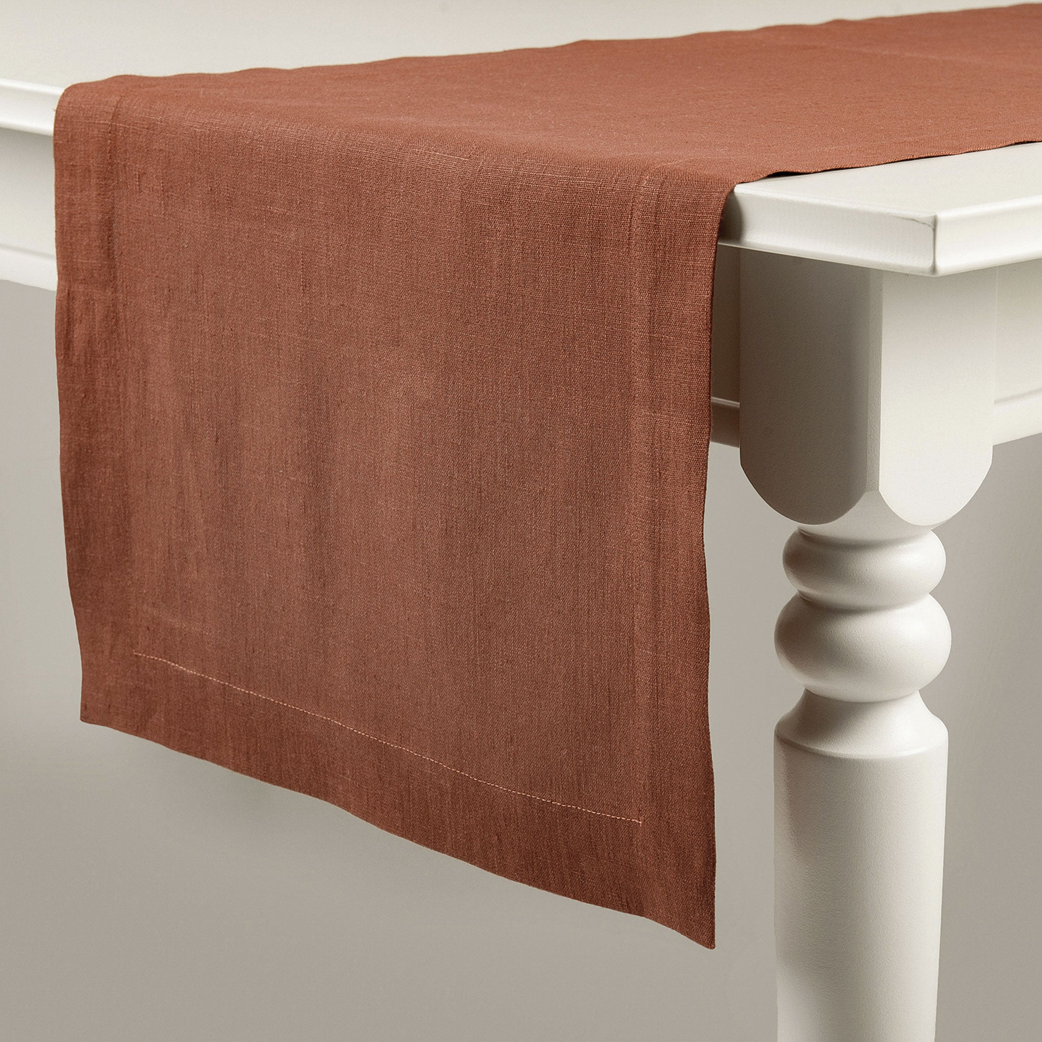 Linen table runner Deep mocha