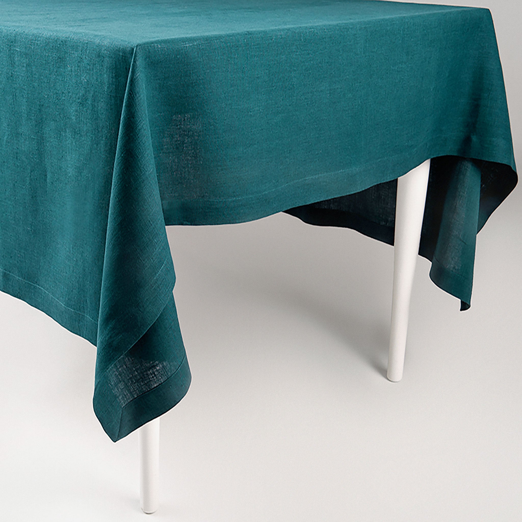 Linen tablecloth Peacock green