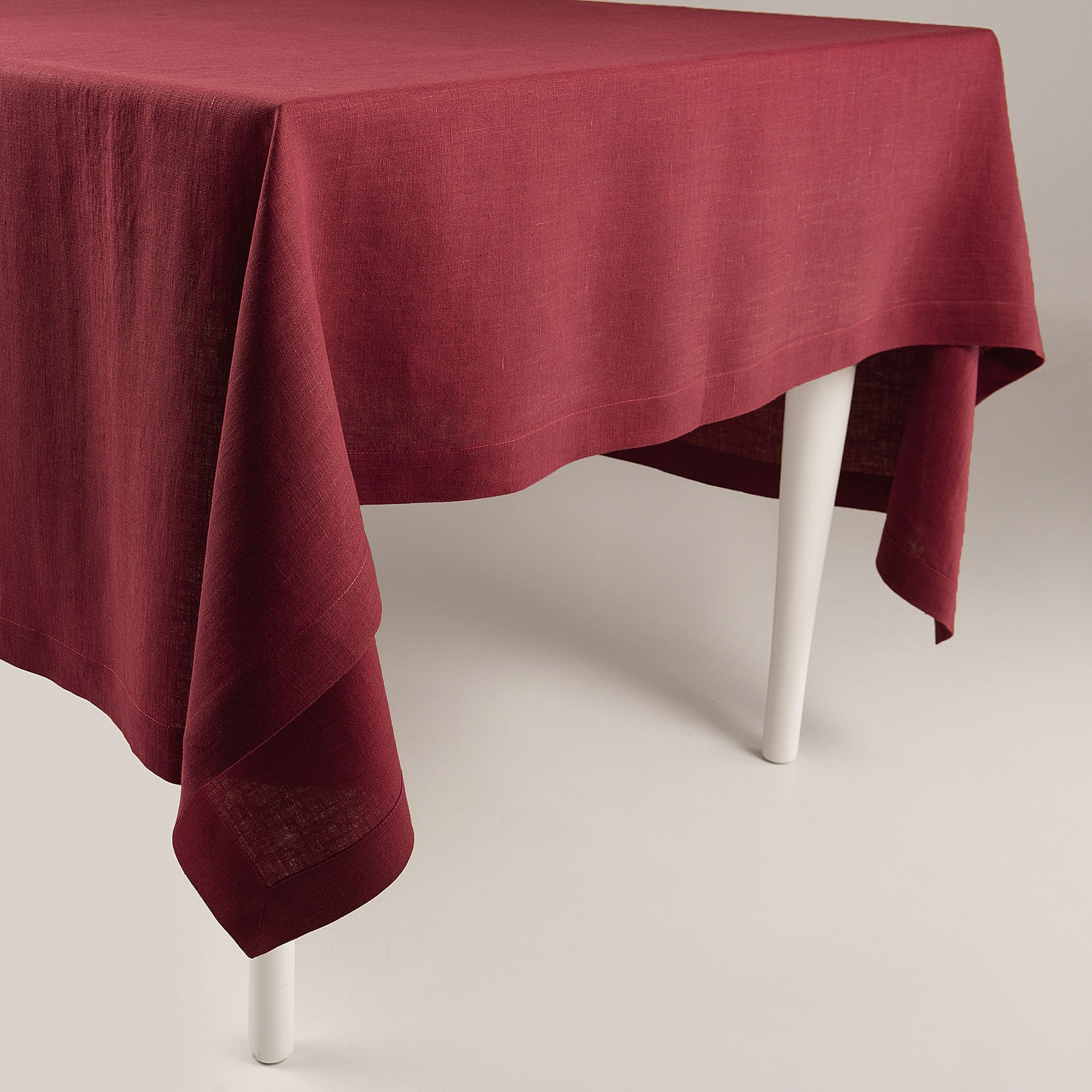Linen tablecloth Wine