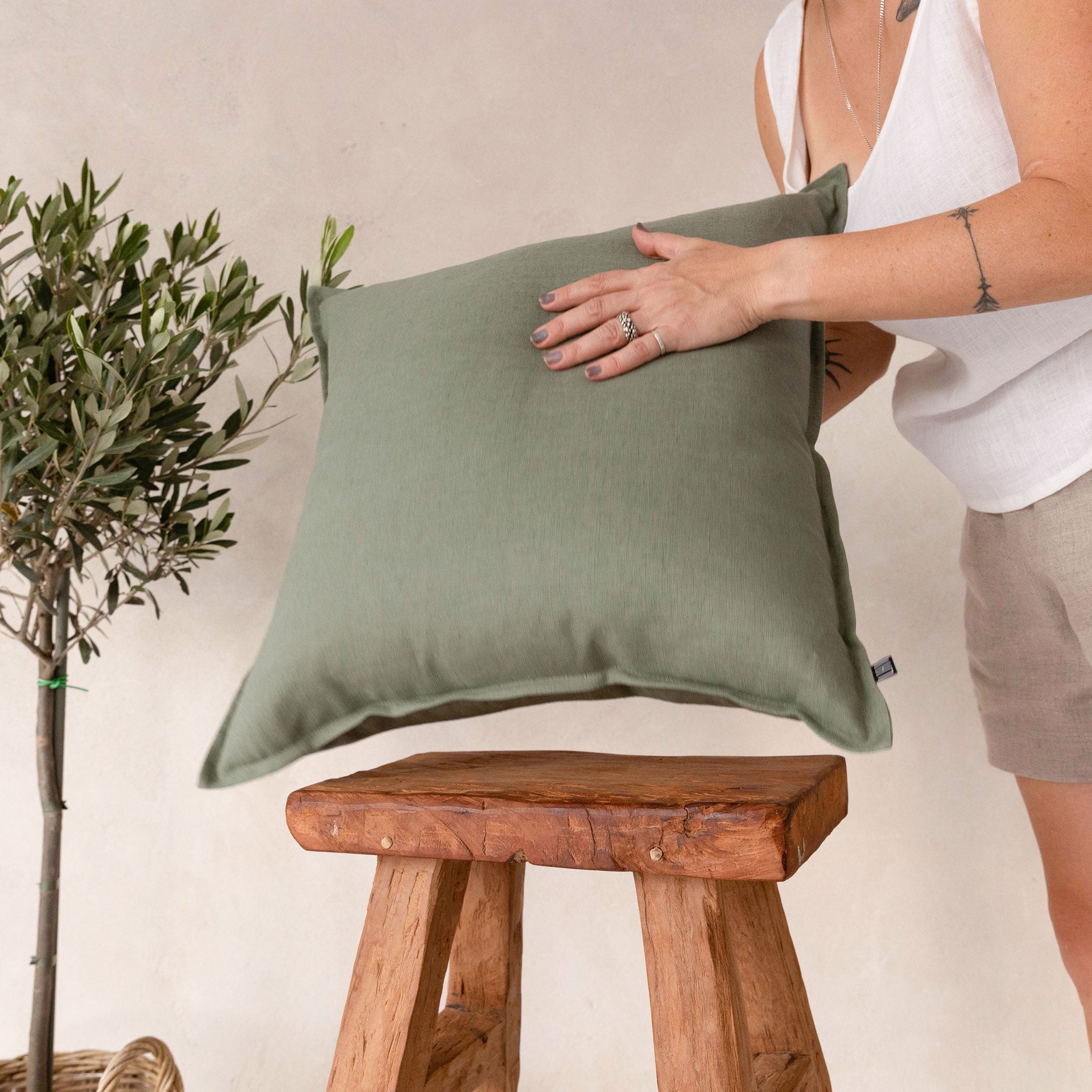 Linen pillow cover Moss green