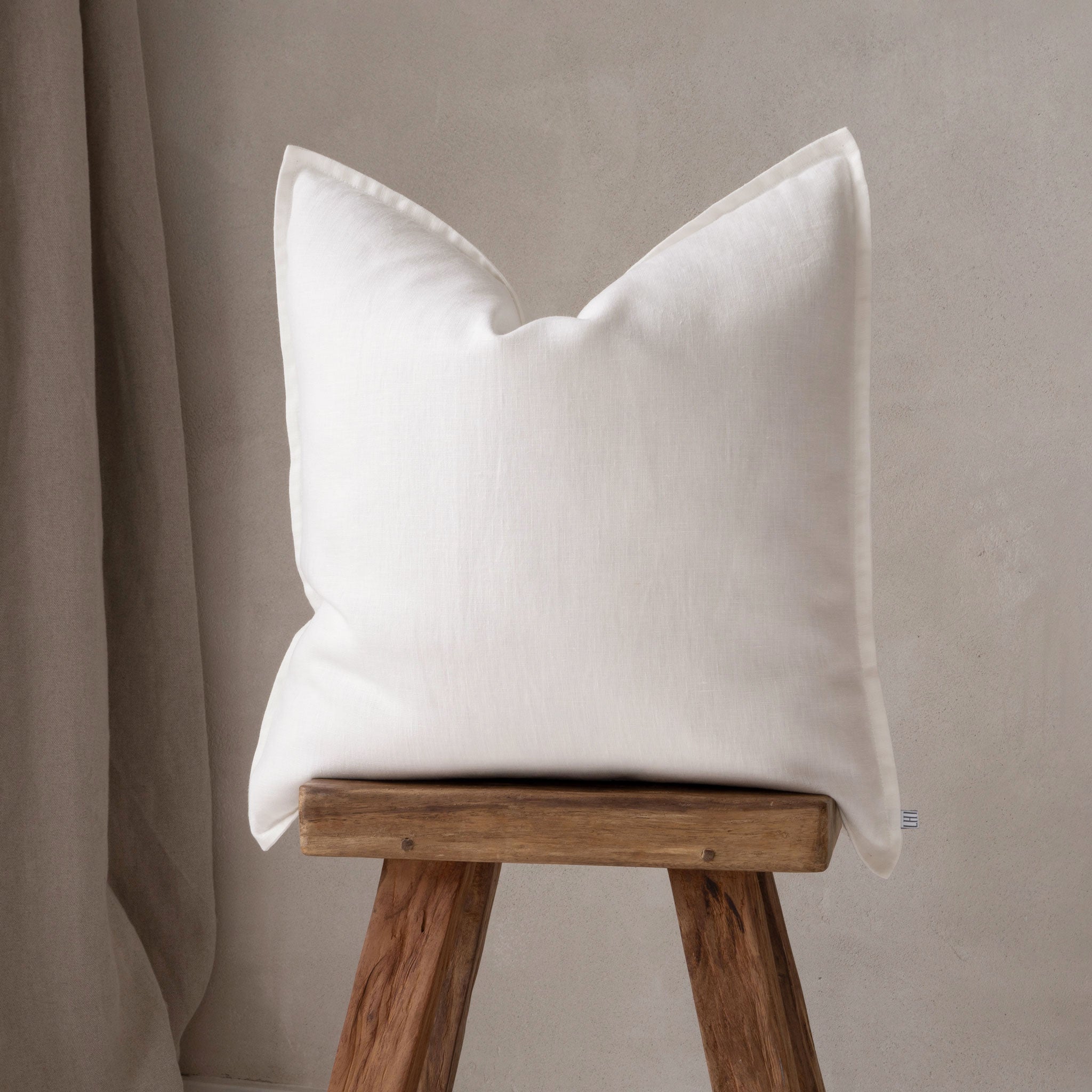 Linen pillow cover Off white