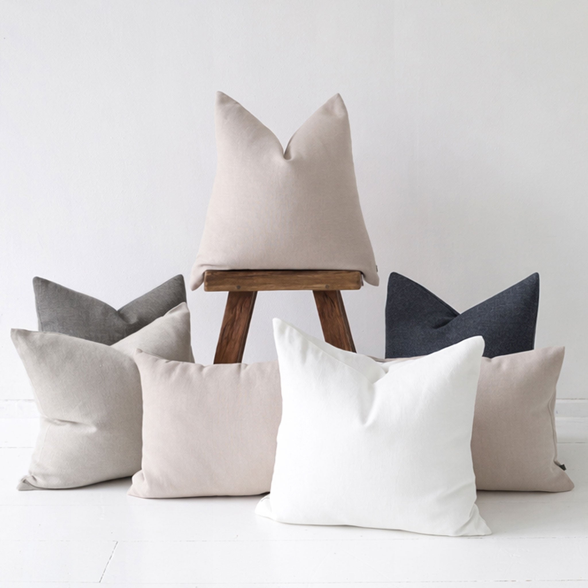 Heavy linen pillow cover