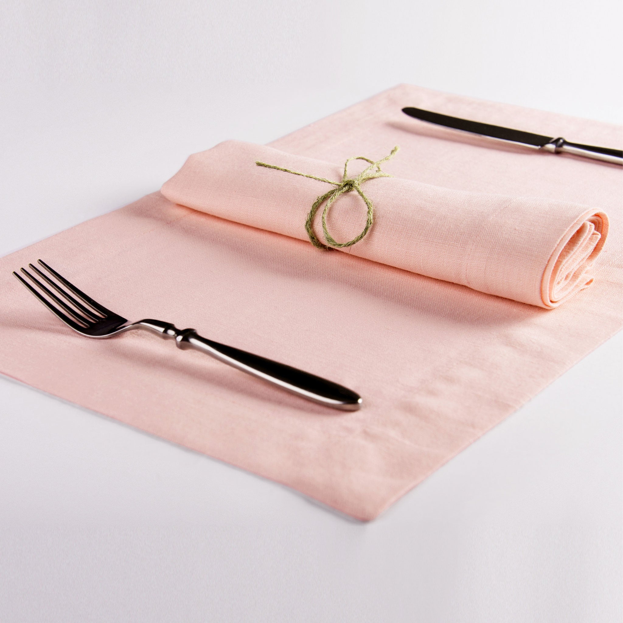 Linen placemat Pale peach