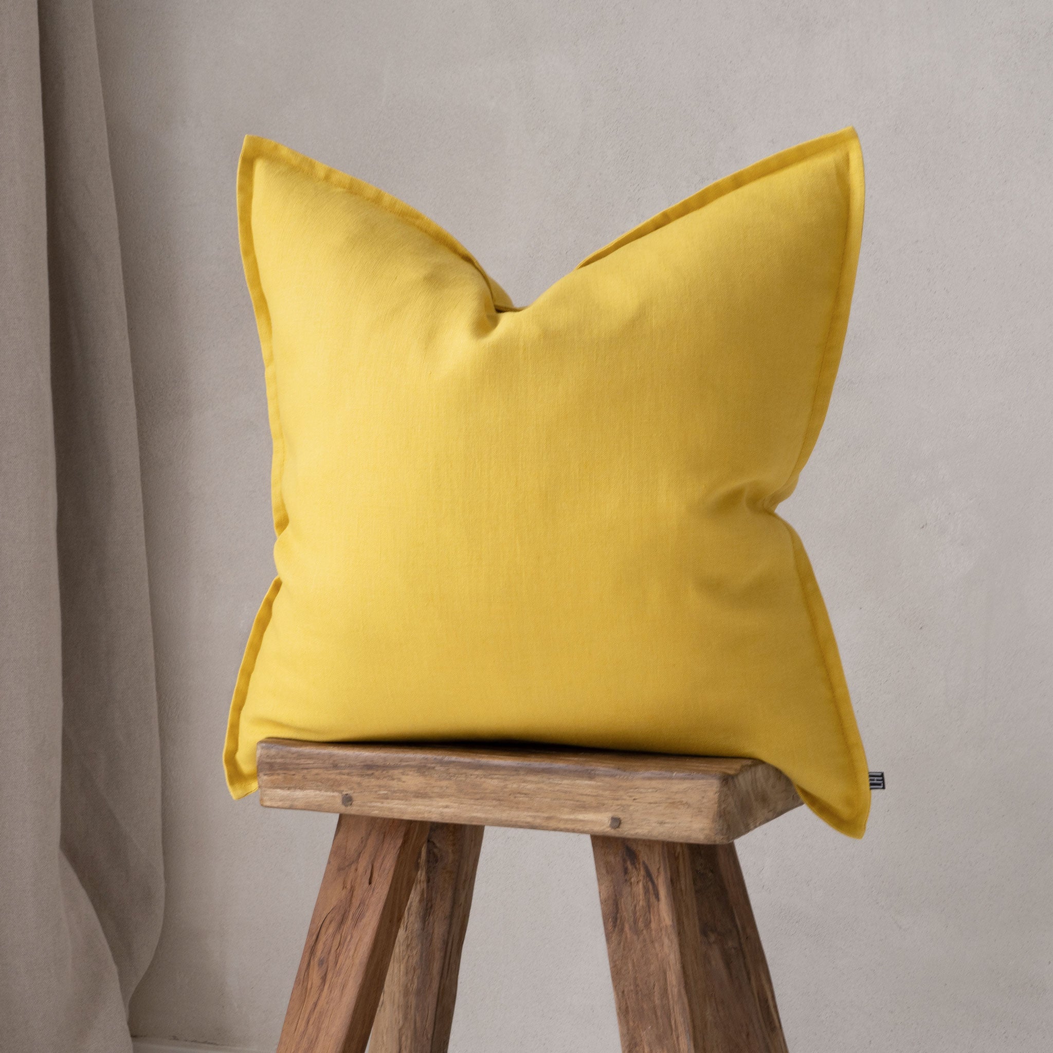 Linen pillow cover Honey