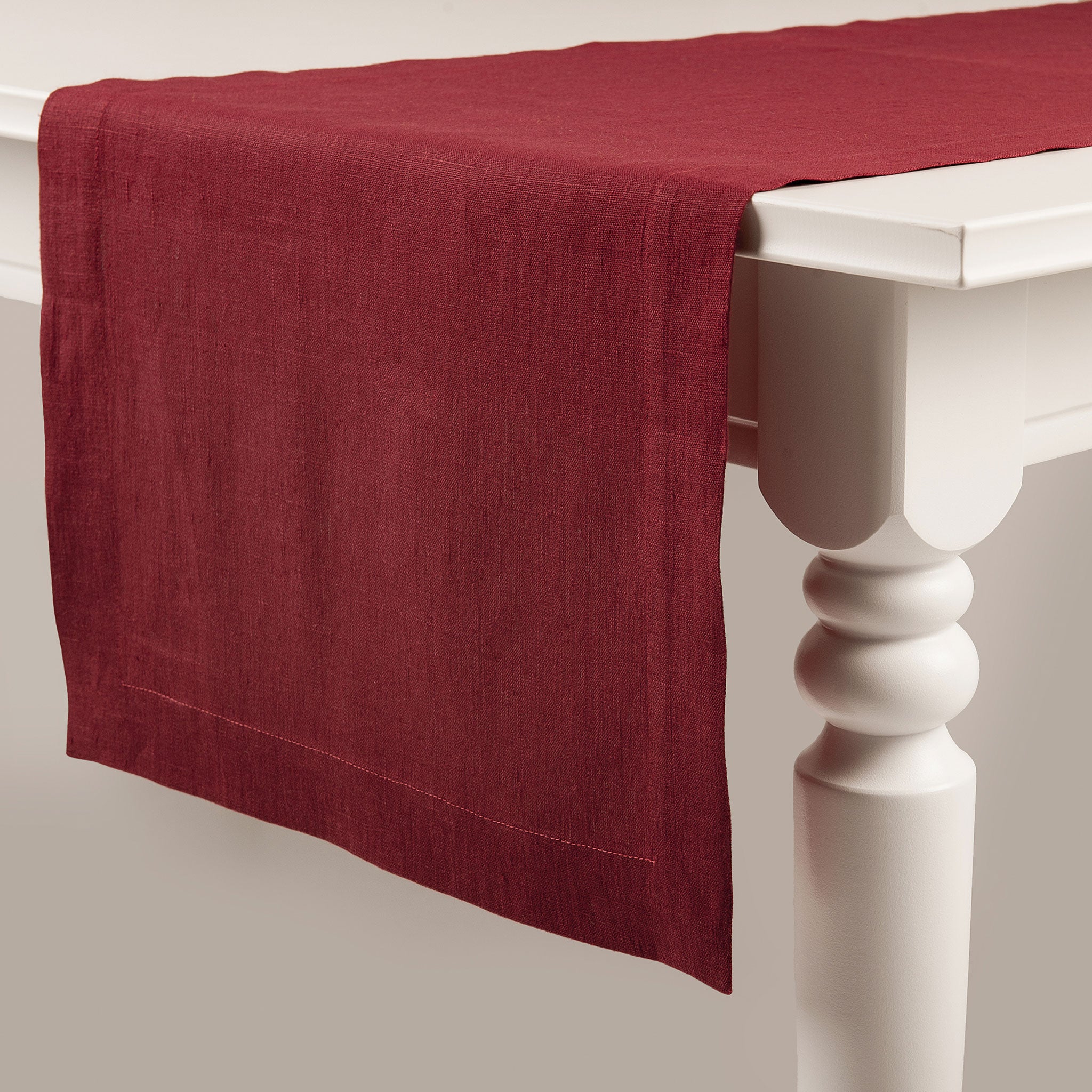 Linen table runner Wine