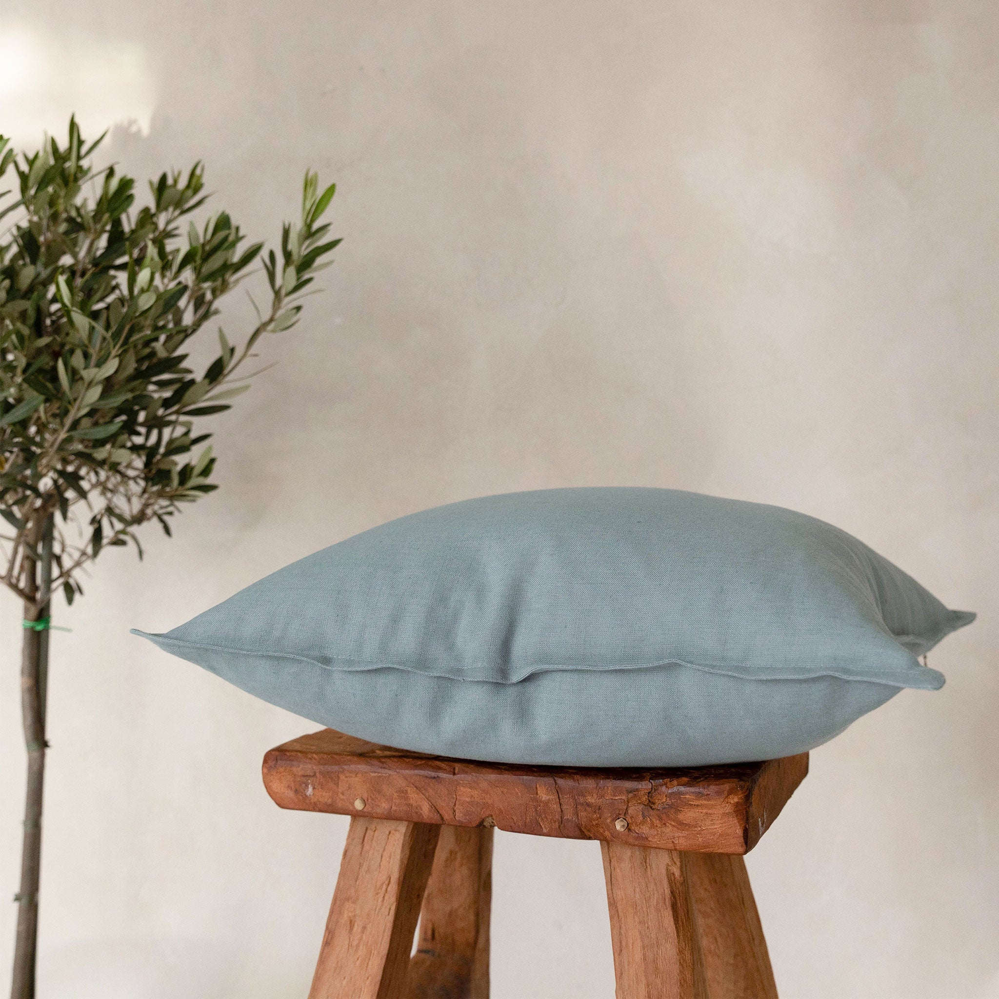 Linen pillow cover Ice mint