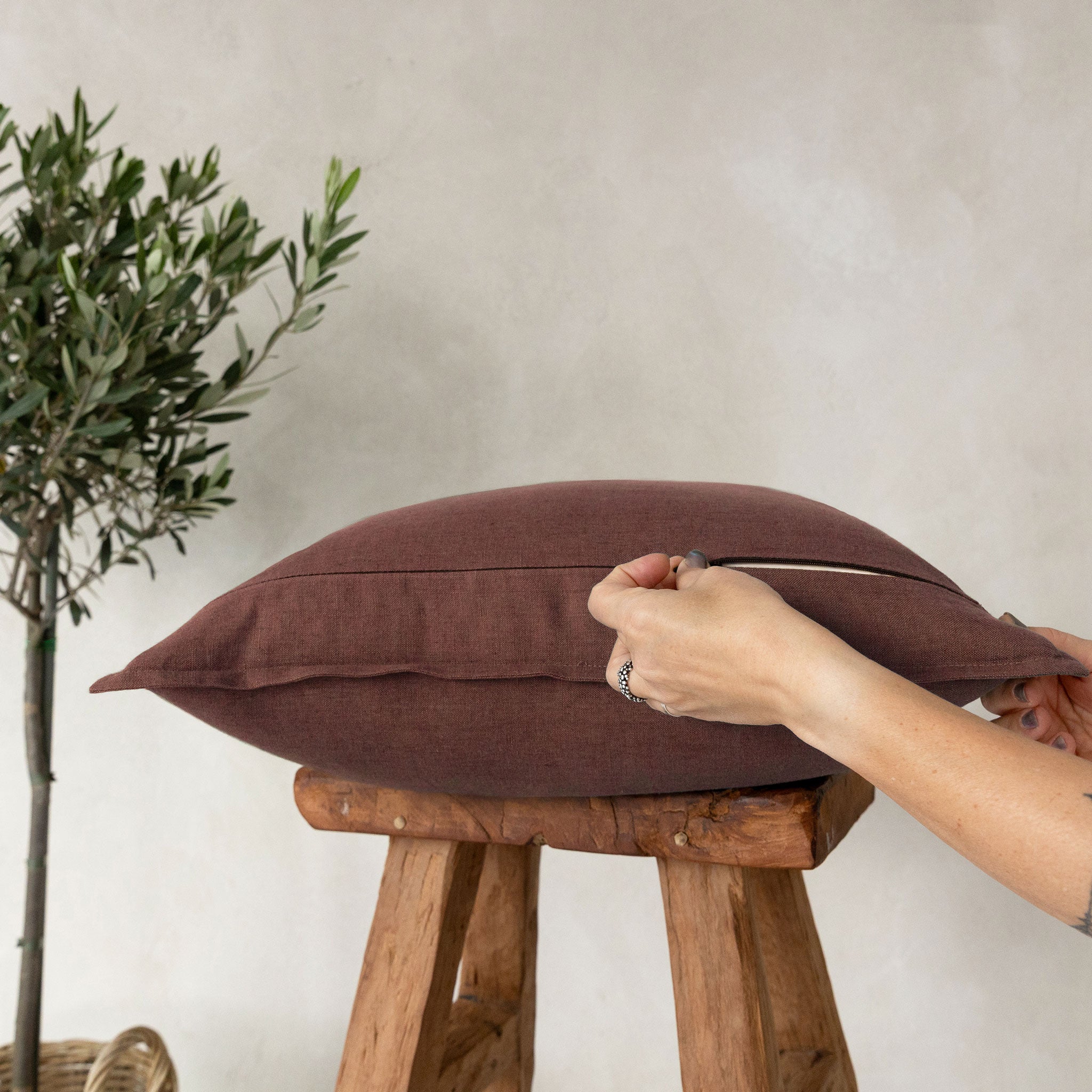 Linen pillow cover Deep mocha