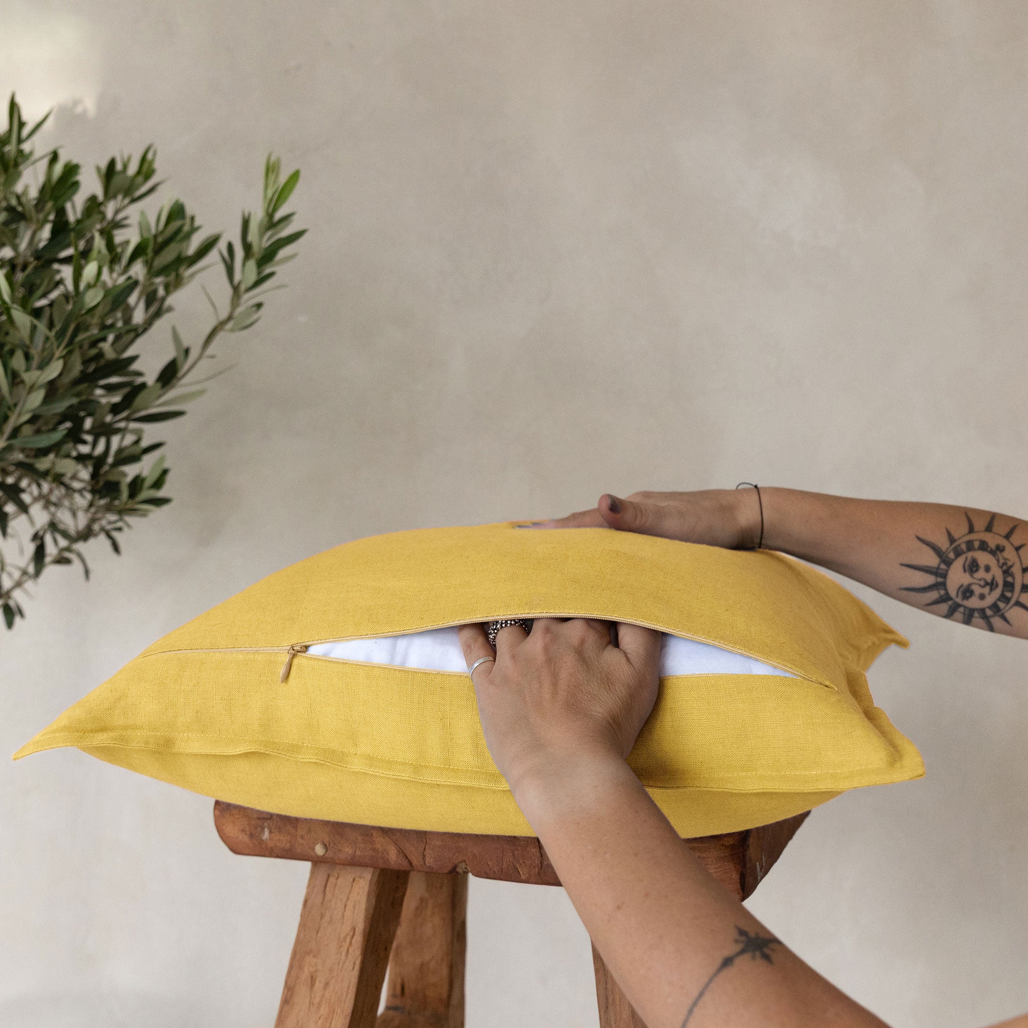 Linen pillow cover Honey