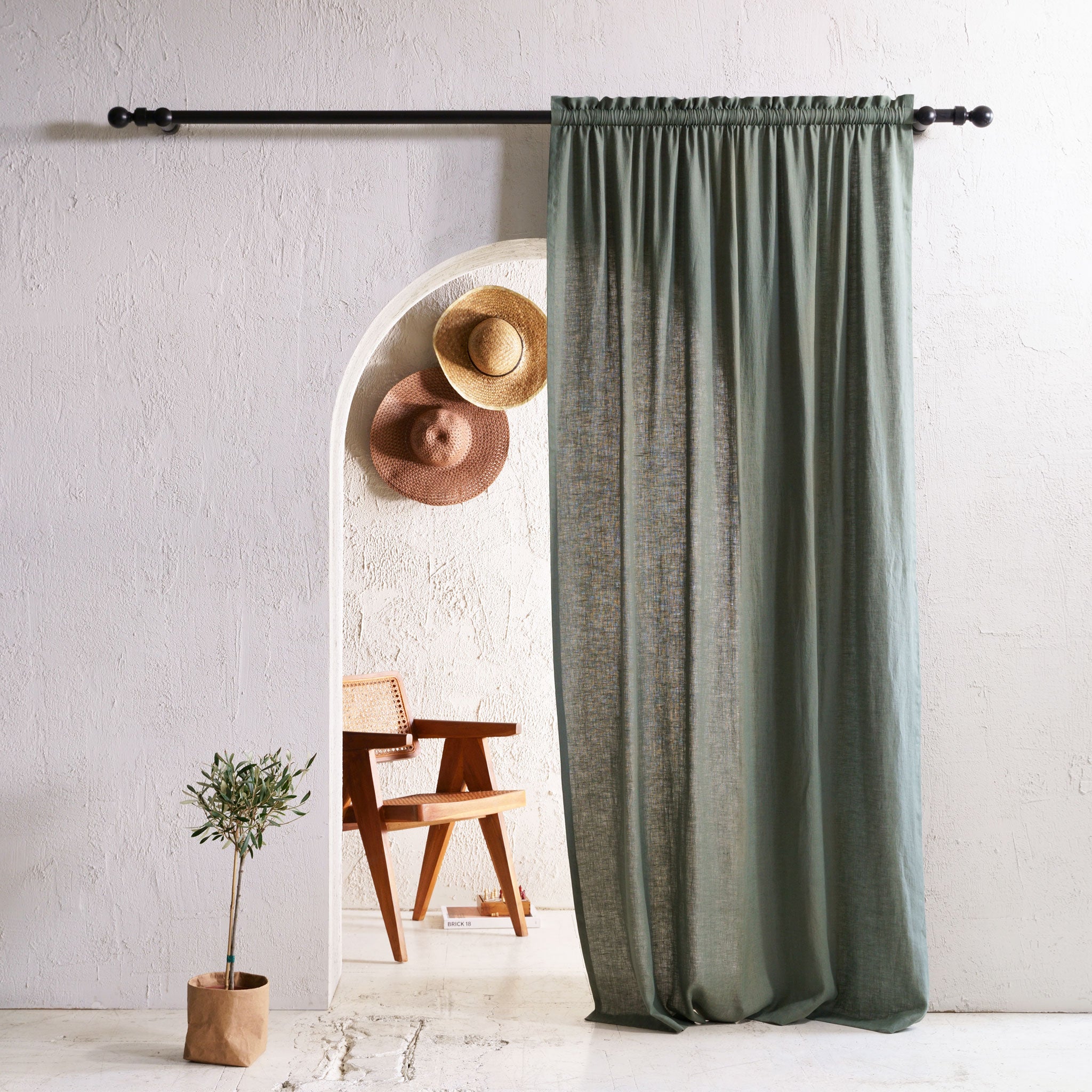 Rod pocket linen curtain with header